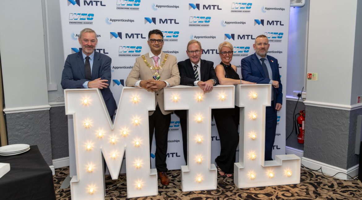 mtl awards evening group photo